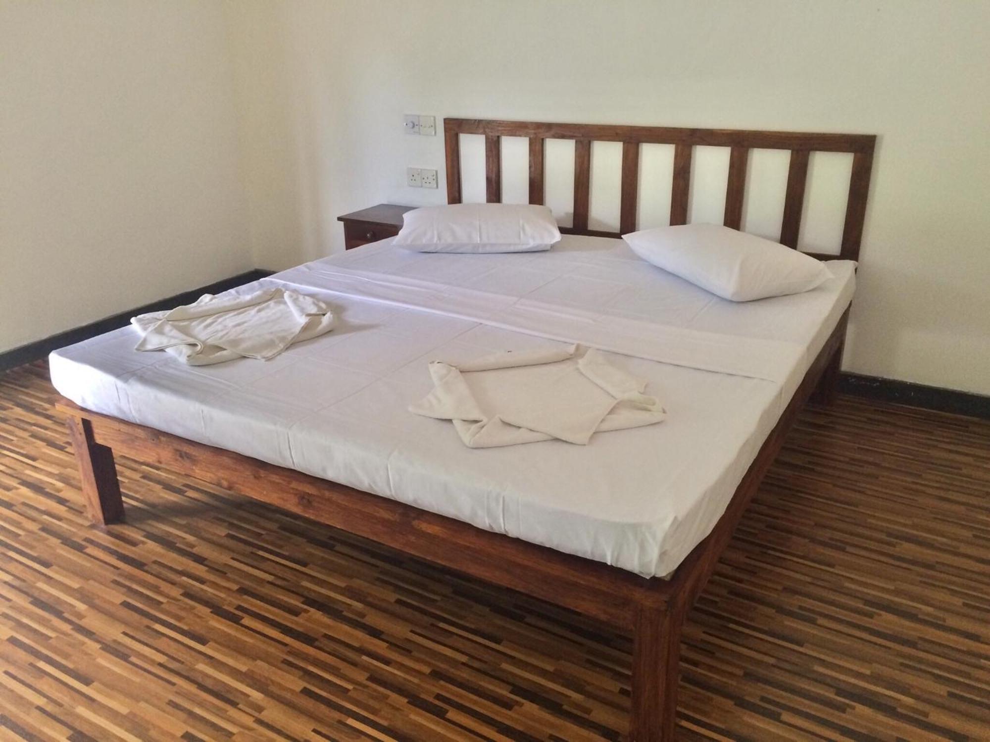 Greenwood Hotel Sigirîya Extérieur photo